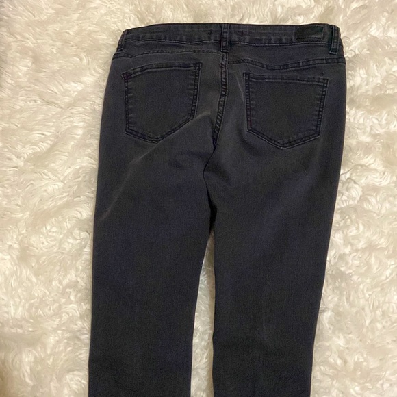 Black distress jeans size 7 by Denim Couture - Picture 8 of 8